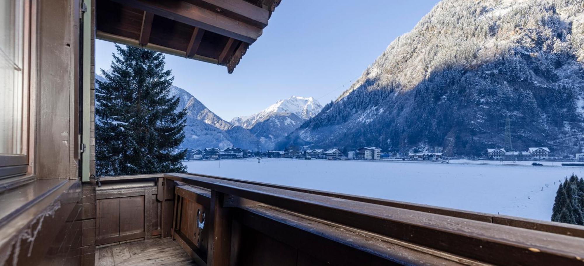 Aparthotel Landhaus St. Joseph Mayrhofen Esterno foto